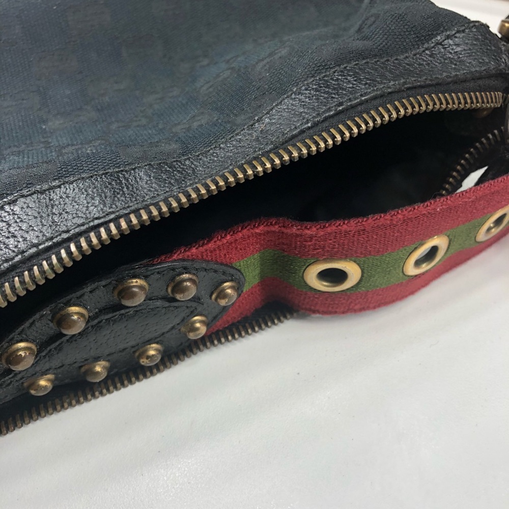 Authentic Gucci purse - Picture 9 of 16